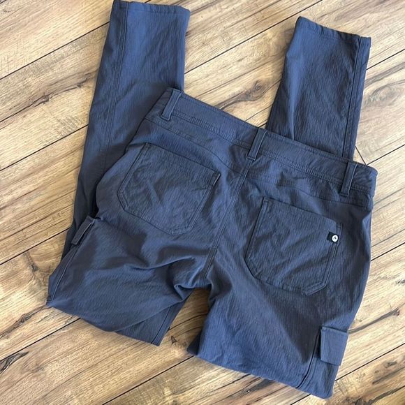 Marmot size 6 charcoal gray cargo pants - Picture 3 of 5